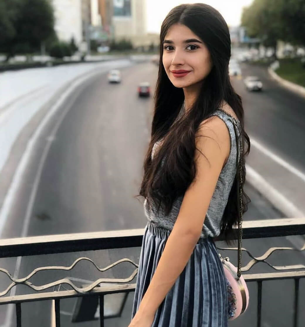 Sexy uzbek girls